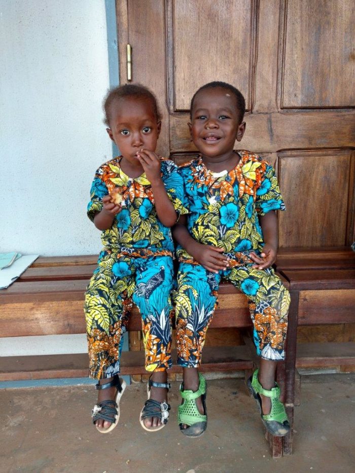 Bienheureux e Sacerdosse nel Centro pediatrico di Bangui