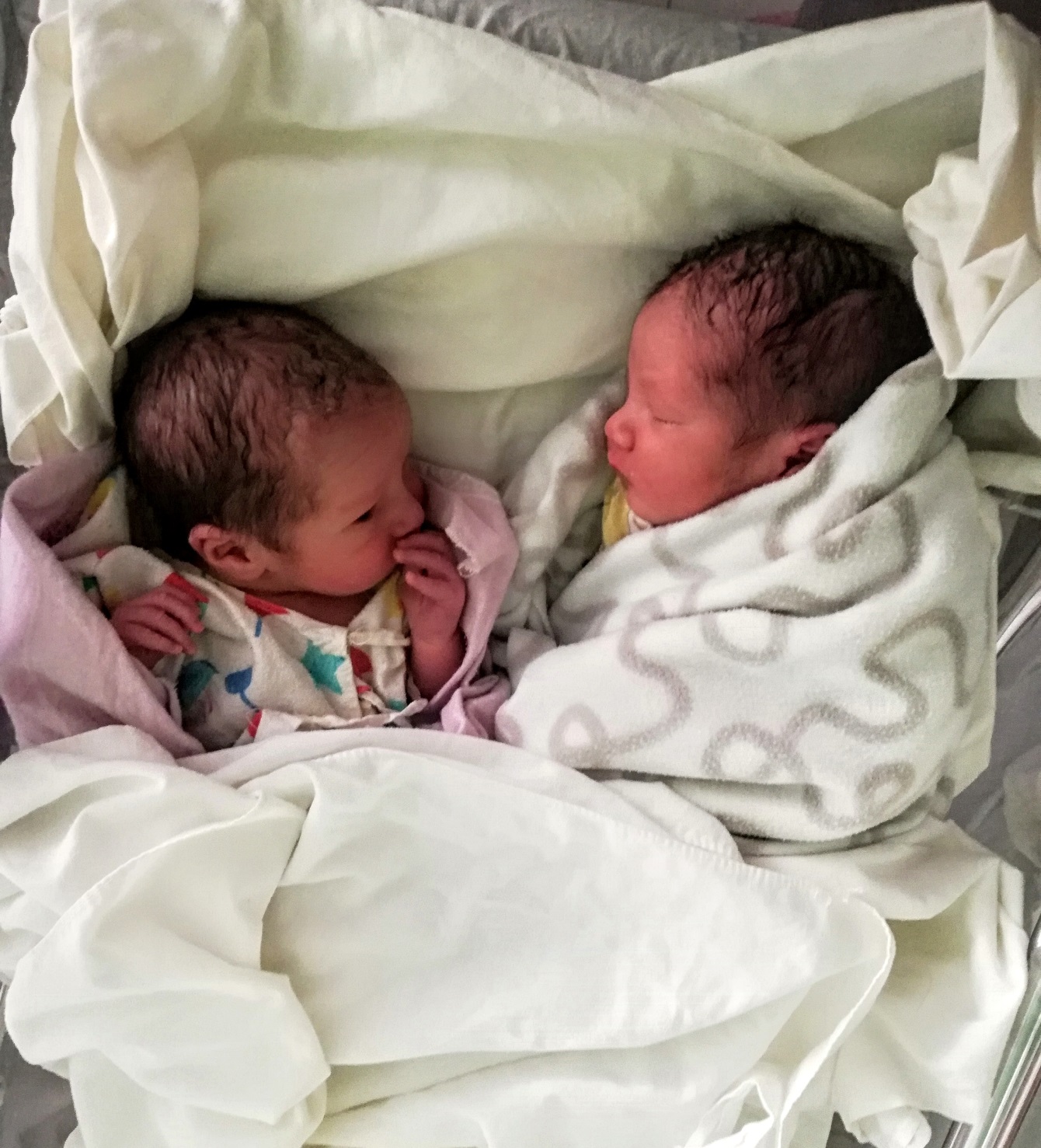 Gemelli nati al Centro di maternità EMERGENCY di Anabah